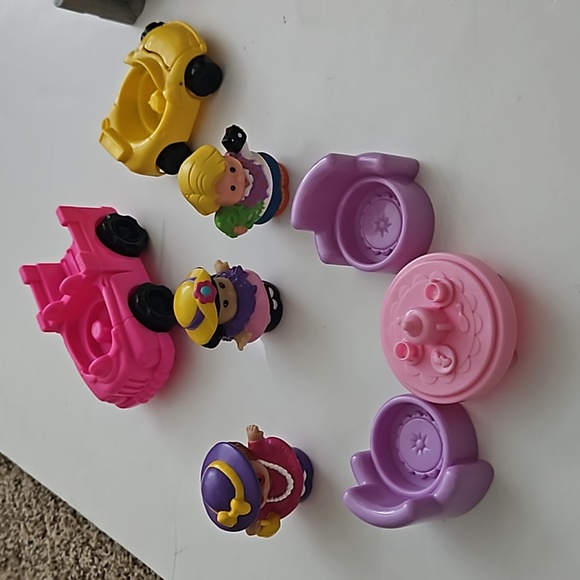 Fisher price little people farmers market set 13 pieces. - Picture 3 of 11